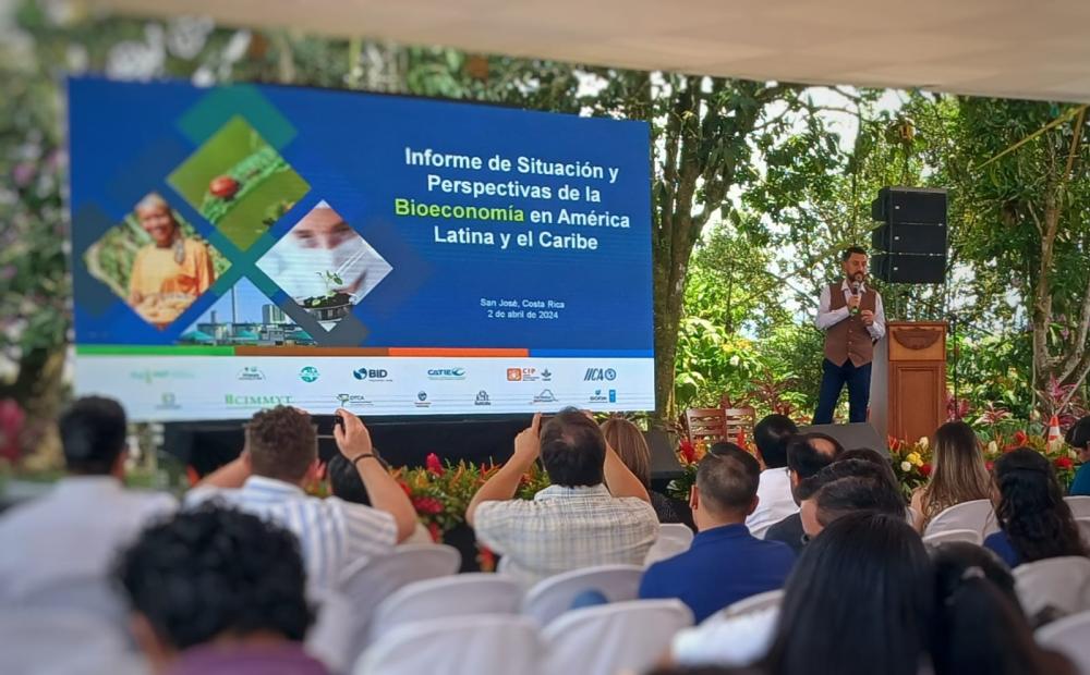IICA participó en el lanzamiento del Libro Blanco de Bioeconomía Sustentable de Ecuador 